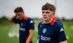 MU bán đứt Ethan Ennis, cài trọn bộ 3 điều khoản 'bảo hiểm'