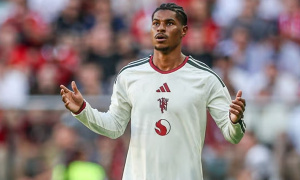 Rooney khuyên Rashford, giục Man Utd mua 4 tân binh