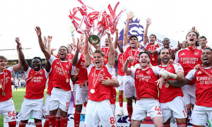 Chuyên gia dự đoán Arsenal sẽ thống trị Ngoại Hạng Anh