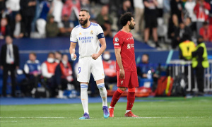 Benzema có thể đá cặp với Salah tại Trabzonspor