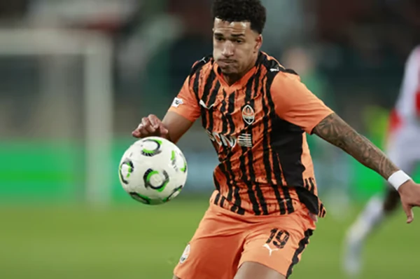 MU, Arsenal tranh sao trẻ 30 triệu bảng Kaua Elias