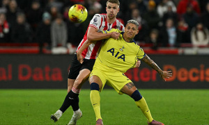 Soi trận Brentford vs Tottenham: Derby rực lửa