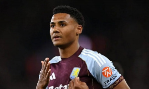 Ollie Watkins gây áp lực đòi sang Saudi Arabia chơi bóng