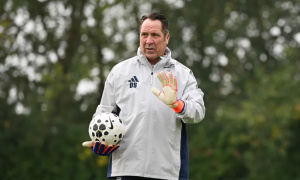 David Seaman xem Liverpool là đối thủ lớn nhất của Arsenal