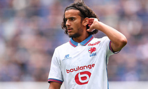 Ayyoub Bouaddi chuẩn bị kiểm tra y tế tại Man City