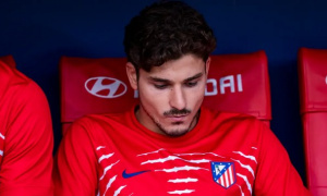 Fan tẩy chay, Atletico rao bán Alvarez giá 150 triệu euro