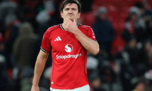 Lý do Harry Maguire không lên xe bus Man Utd sau trận thua Hull City