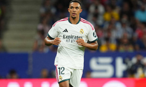 Mourinho và thông điệp đanh thép gửi đến Alexander-Arnold