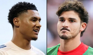 Cái giá đắt cho sự nổi loạn của Watkins và Julian Alvarez