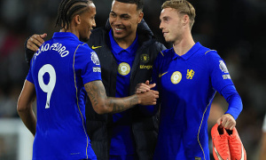 Xabi Alonso: 'Xây dựng Chelsea quanh Palmer, Rogers, Pedro? Không'