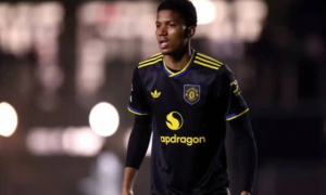 MU mở cửa để ngọc quý Chido Obi cập bến Feyenoord