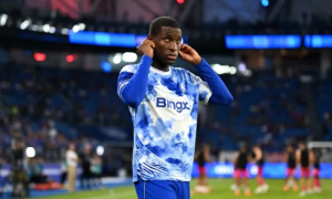 Aston Villa bạo chi 60 triệu bảng, Atletico rút lui thương vụ Nicolas Jackson