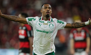Cỗ máy rê bóng Allan Elias trở thành tân binh hứa hẹn của Man City