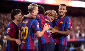 5 yếu tố làm nên thắng lợi của Barca: Raphinha đảm nhận vai trò mới; Rodri ra mắt