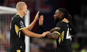 Man City biến Selhurst Park thành sân khấu đỉnh cao