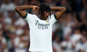Phía sau sự kiên nhẫn của Mourinho với Yan Diomande