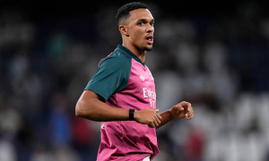Tin đồn chuyển nhượng tối 30/8: Alexander-Arnold muốn về Anh; Robert Sanchez tính rời Chelsea