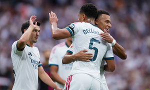 Vũ điệu của Bellingham giúp Real Madrid đè bẹp Malaga