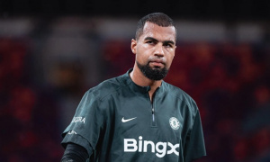 Robert Sanchez nhận án phạt vì chạy quá tốc độ sau khi bị Chelsea gạch tên