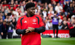 Bão chấn thương càn quét, Man Utd lo sốt vó trước derby Manchester