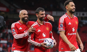 Yorke đánh giá hàng công MU mạnh ngang Liverpool