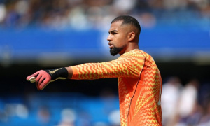 Chelsea chốt thỏa thuận cho Como mượn Robert Sanchez
