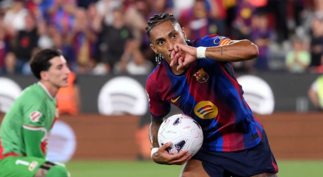 Barcelona không cần Alvarez khi đã có sát thủ Raphinha