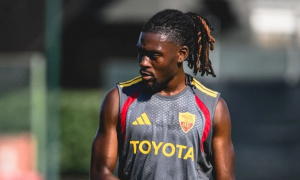 Thực hư vụ Chelsea suýt mua được Manu Kone