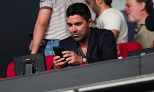 CĐV Barca phẫn nộ với ban lãnh đạo