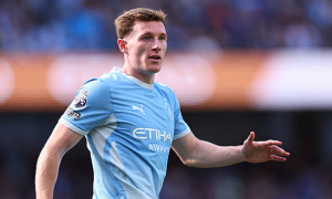 Man City đang dùng tiền để xóa nhòa cái bóng của Guardiola