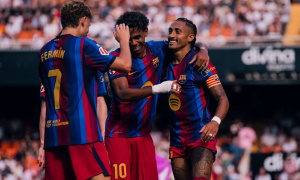 Yamal lập cú đúp, Barca vùi dập Valencia 5-0