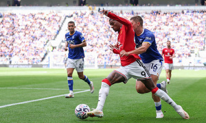 CĐV Man Utd ấn tượng với Rashford
