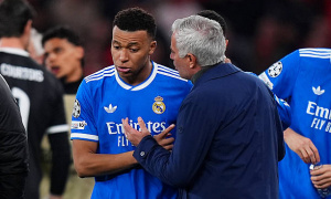 Mourinho có dám loại Mbappe?