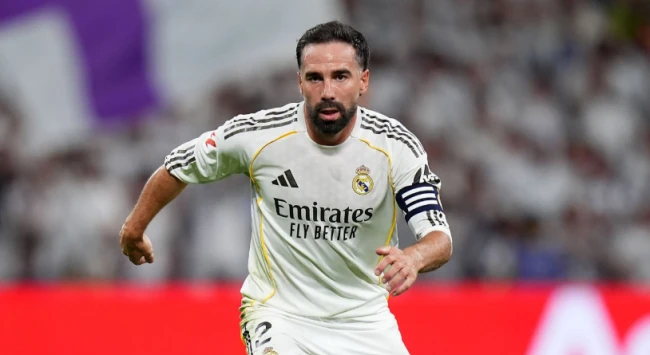 Liệu Liverpool, Man City có nên chiêu mộ Dani Carvajal?