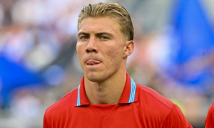 Hojlund cảnh báo Arsenal trước chuyến làm khách Napoli