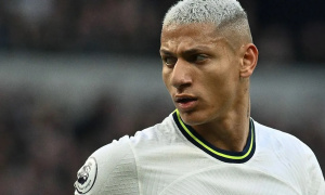 Vasco Da Gama ra tay giải cứu Richarlison