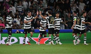 Ghi 3 bàn chớp nhoáng, Sporting đánh bại Galatasaray sau pha phản lưới nhà