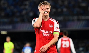 Odegaard rũ bỏ sợ hãi để nâng tầm Arsenal