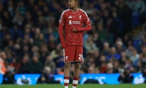 Liverpool 0-0 Fulham: Barcola kịp thời hồi phục