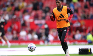 Sự thật đằng sau ngày trở lại Man United của Rashford