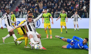 Soi trận Sassuolo vs Juve: Nỗi lo hàng công của Spalletti