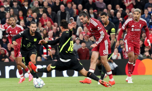 Vấn đề hiện hữu nơi tuyến giữa Liverpool