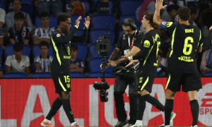 Bùng nổ từ phút 84, Atletico hạ gục Sociedad 3-0
