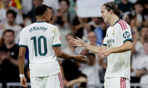 Mbappe chắp cánh cho Carreras bay cao tại Bernabeu