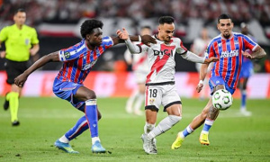 Soi trận Crystal Palace vs Lech Poznan: Chủ nhà gặp khó