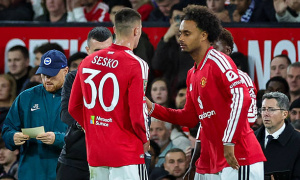 Kẻ thắng và người thua của Man Utd sau cú sốc Brighton