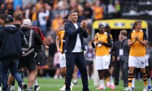 HLV Hull City mơ về chiếc ghế nóng tại Man United