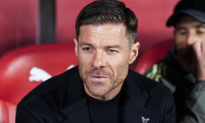 Alonso cảnh báo Chelsea về sự toàn diện của Brentford