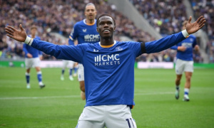 Hạ Ipswich, Everton chen chân vào top 5 Ngoại hạng Anh