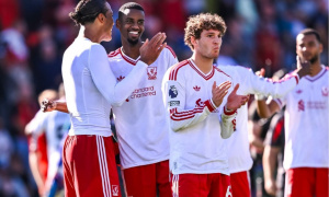 Chấm điểm Liverpool: Barcola mờ nhạt; Hàng thủ xuất sắc